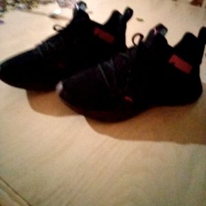 O have a lot of shoes